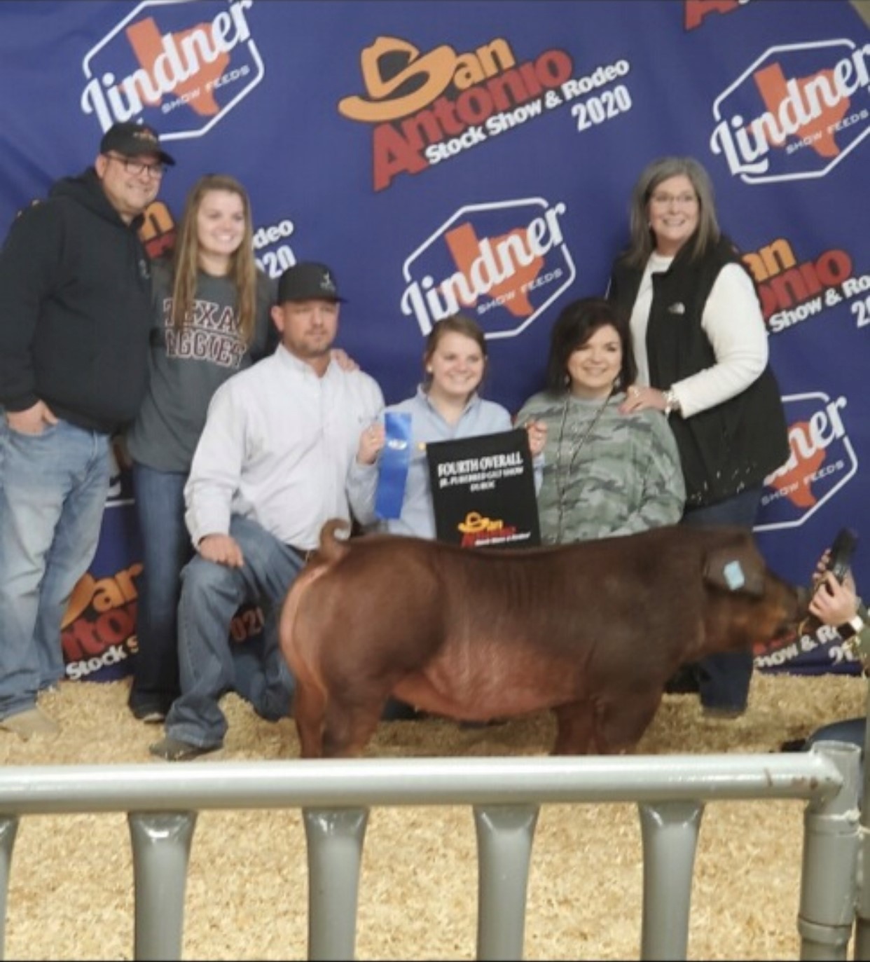 4th Overall Duroc Gilt (I need to buy high pic of this one) San Antonio